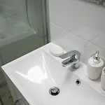 Jagiellonska 64 Prywatne Mieszkanie Z Oddzielna Sypialnia I Balkonem Samodzielne Zameldowanie! Self Check-in System! 아파트