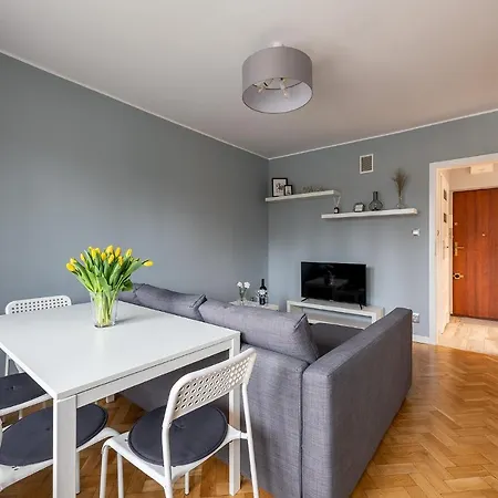 Jagiellonska 64 Prywatne Mieszkanie Z Oddzielna Sypialnia I Balkonem Samodzielne Zameldowanie! Self Check-in System! *