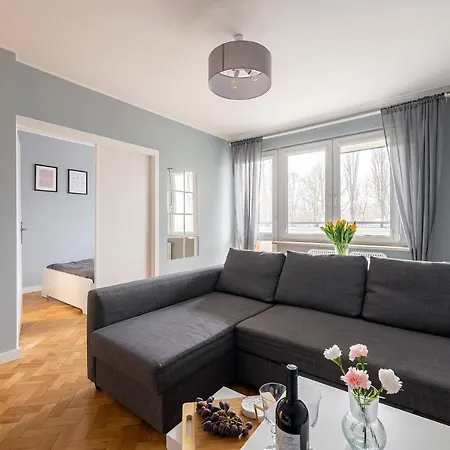 Jagiellonska 64 Prywatne Mieszkanie Z Oddzielna Sypialnia I Balkonem Samodzielne Zameldowanie! Self Check-in System! *